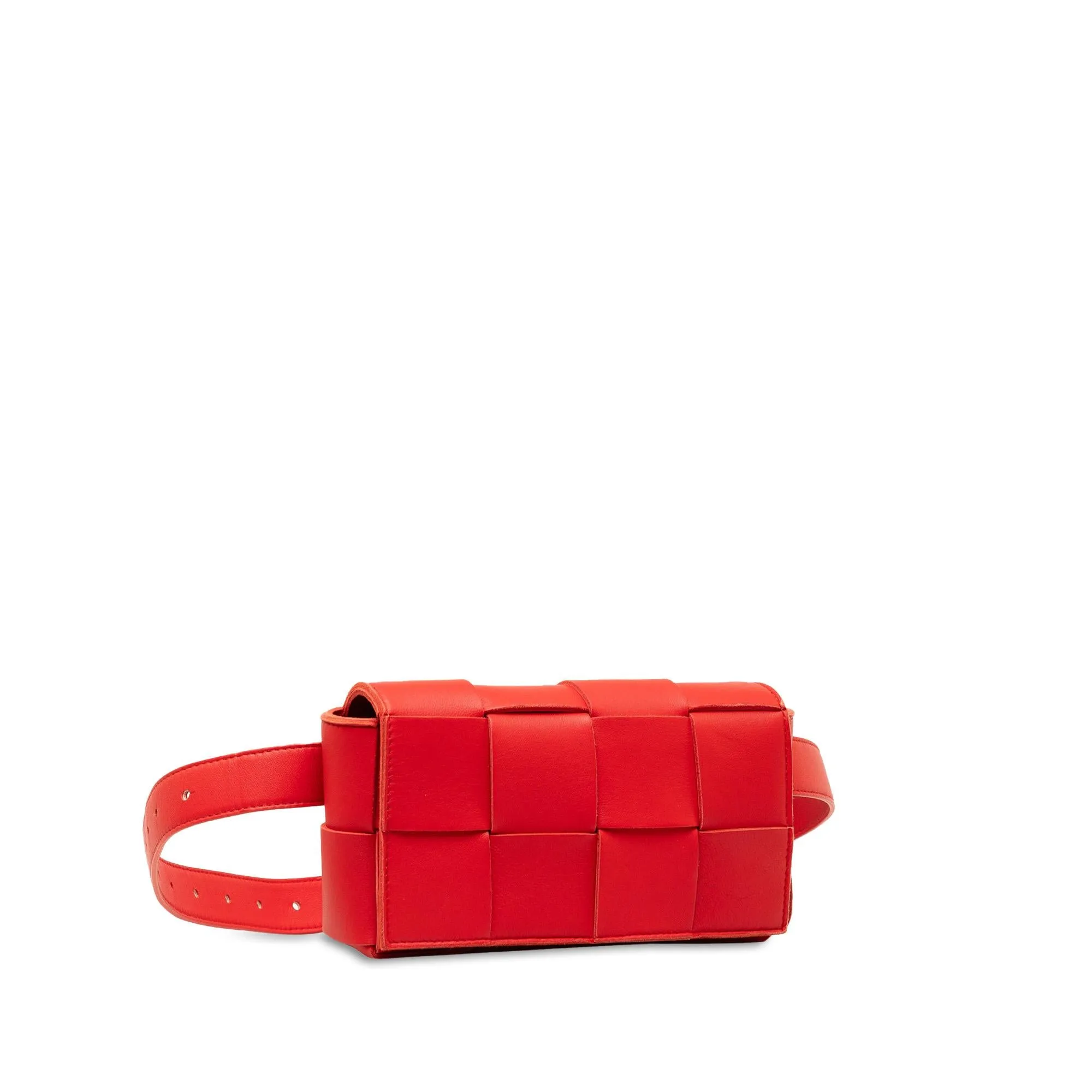 Bottega Veneta Calfskin Intrecciato Cassette Belt Bag (SHG-GmtFpe)