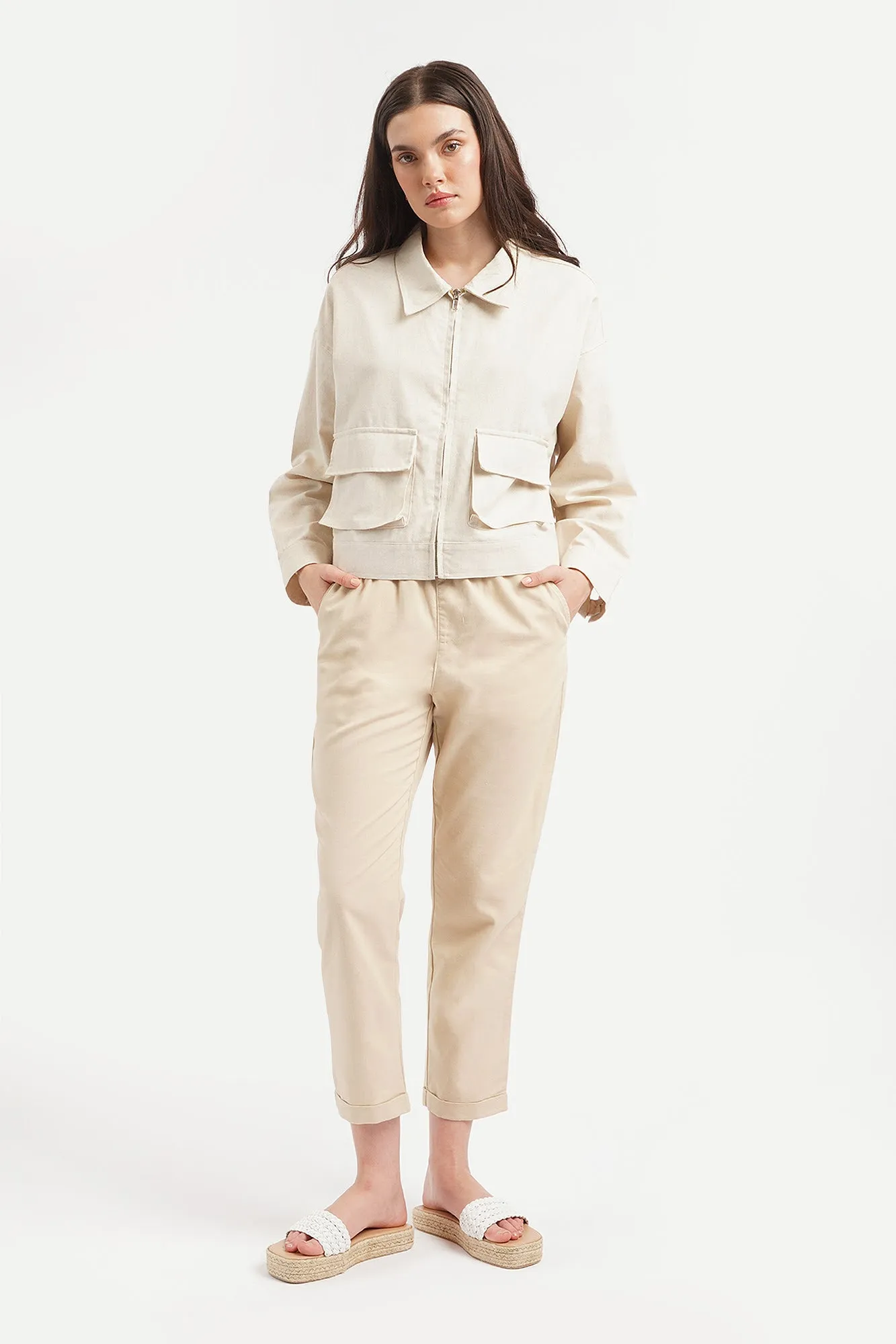 Chic Fit Linen Pull-On Trousers