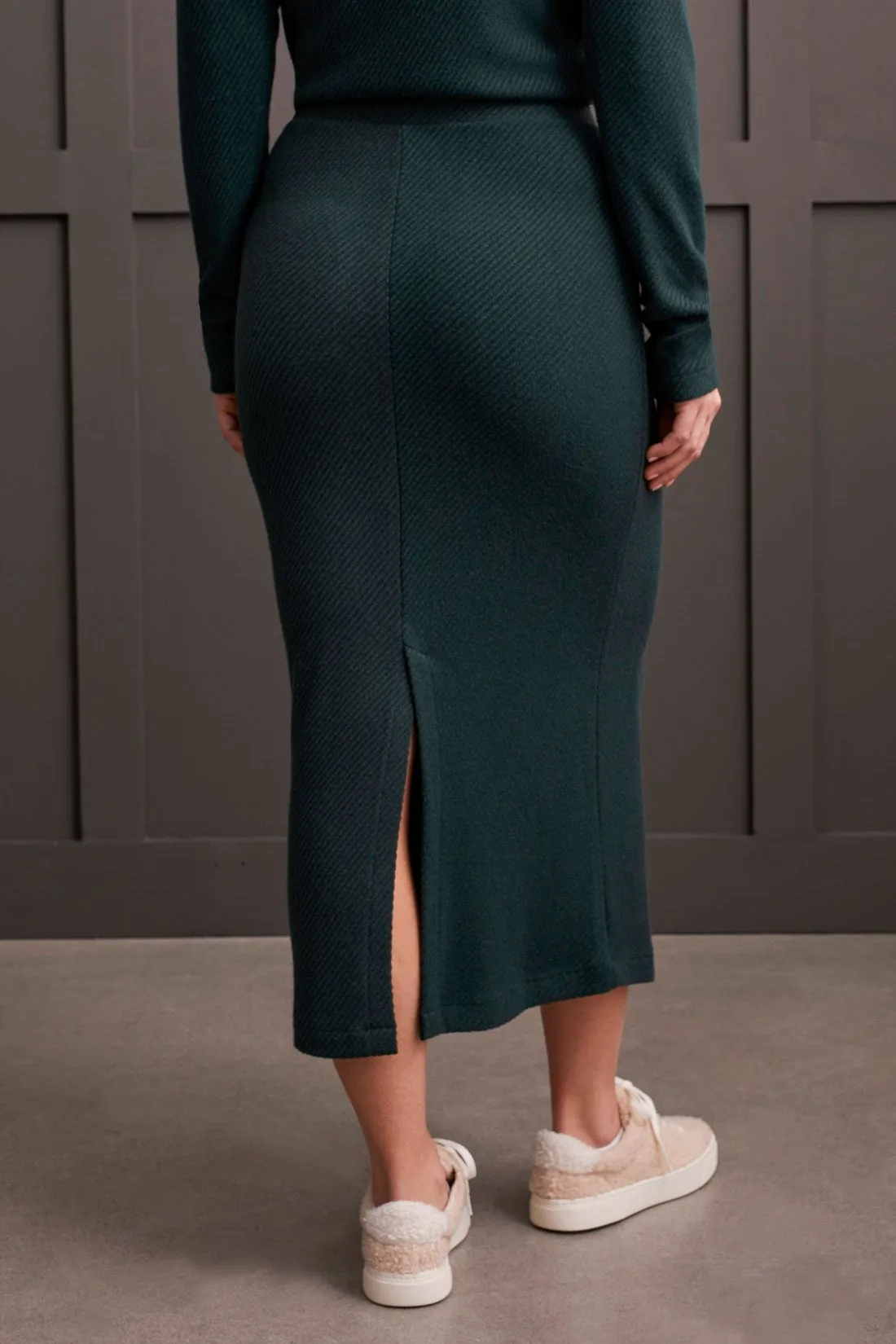 PULL-ON MIDI SKIRT WITH ELASTIC WAIST-Alpine green