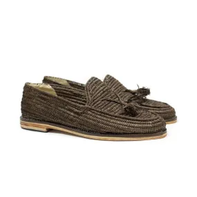 x El Karti: handmade Moroccan raffia tassel loafers, brown